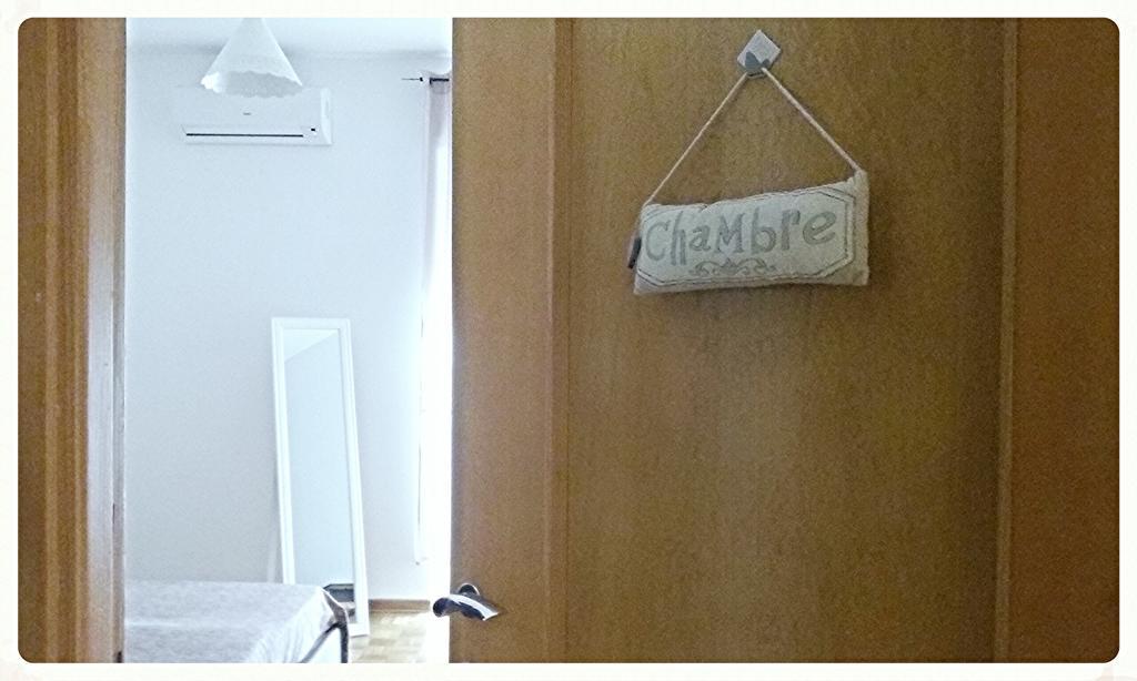 קליארי Flamingo B&B חדר תמונה